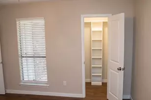 728 Cory St, Grapevine, TX 76051 - Photo 12