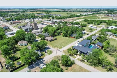 312 E Beech Street, Celina, TX 75009 - Photo 12