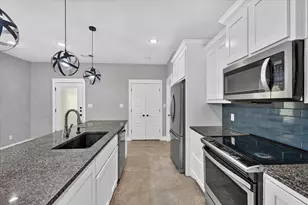 707 E Woodard St, Denison, TX 75021 - Photo 10