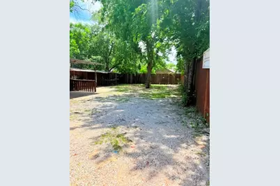 3028 Carnation Avenue, Fort Worth, TX 76111 - Photo 12
