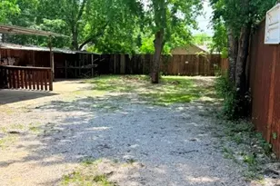 3028 Carnation Ave, Fort Worth, TX 76111 - Photo 12