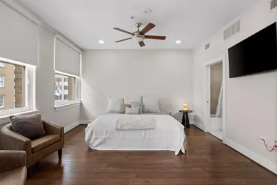 411 W 7th Street #806, Fort Worth, TX 76102 - Photo 18