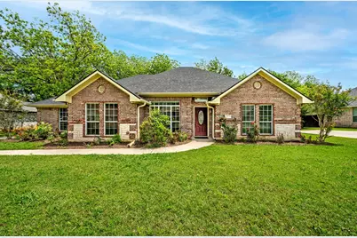 167 Chrissa Drive, Pottsboro, TX 75076 - Photo 1