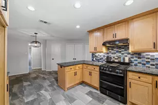4709 Wood Springs Ct, Arlington, TX 76017 - Photo 10