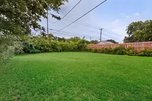 1901 Burke Dr, Garland, TX 75040 - Photo 38