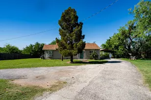 160 Mohegan Rd, Abilene, TX 79601 - Photo 2