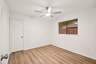 2117 Rolling Oak Ln, Garland, TX 75044 - Photo 24