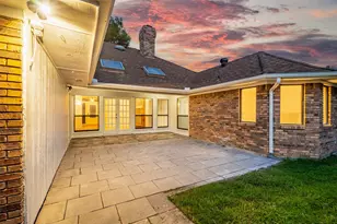 2117 Rolling Oak Ln, Garland, TX 75044 - Photo 30