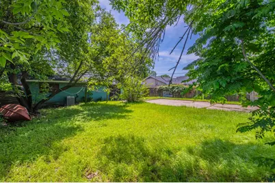 10431 Kinslow Drive, Dallas, TX 75217 - Photo 24