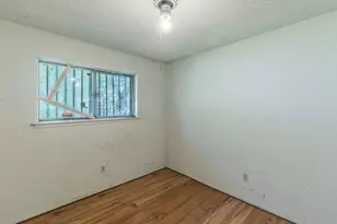 10431 Kinslow Dr, Dallas, TX 75217 - Photo 18