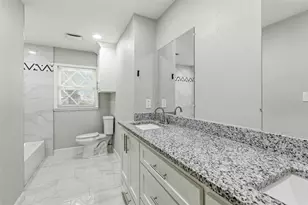1508 Grantland Cir, Fort Worth, TX 76112 - Photo 20