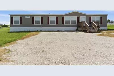 303 Mesa Ridge, Decatur, TX 76234 - Photo 2