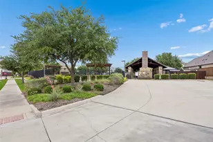 804 Duckett Dr, Euless, TX 76039 - Photo 28