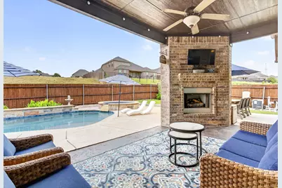1213 Teton Drive, Burleson, TX 76028 - Photo 2