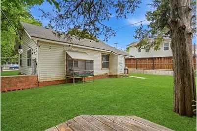 208 W Couts Street, Weatherford, TX 76086 - Photo 24