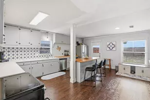 208 W Couts St, Weatherford, TX 76086 - Photo 22