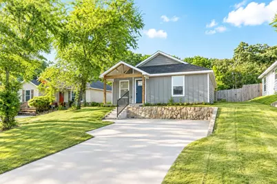 422 E Shepherd Street, Denison, TX 75021 - Photo 2