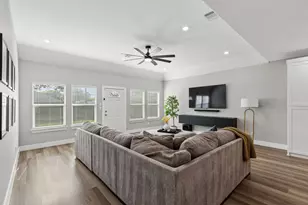 3038 Ramsey Ave, Dallas, TX 75216 - Photo 8