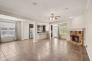 641 Ricochet Dr, Fort Worth, TX 76131 - Photo 6