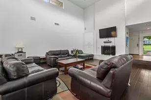 6725 Caulfield Dr, Dallas, TX 75248 - Photo 6