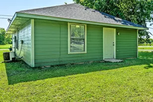 501 15th St, Honey Grove, TX 75446 - Photo 6