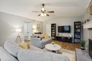 1021 E Peters Colony Rd, Carrollton, TX 75007 - Photo 6