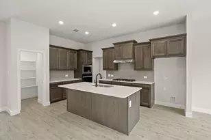 1076 Foxtail Dr, Justin, TX 76247 - Photo 4