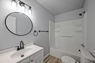 505 15th St, Honey Grove, TX 75446 - Photo 4