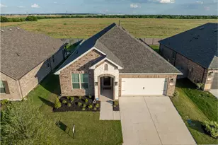 7518 Wild Mint Trl, Venus, TX 76084 - Photo 2