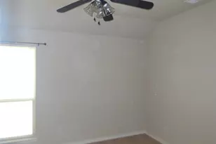 13713 Blue Bell Dr, Little Elm, TX 75068 - Photo 10