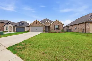 3313 Redbud Flower Trl, Prairie Ridge, TX 76084 - Photo 4