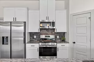 6027 Rivendell Dr, Frisco, TX 75035 - Photo 6