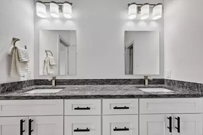 6027 Rivendell Drive, Frisco, TX 75035 - Photo 12