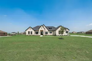 4427 Lake Breeze Dr, McKinney, TX 75071 - Photo 4