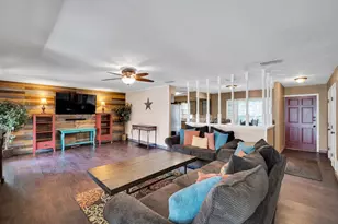 401 Westview Terrace, Midlothian, TX 76065 - Photo 4