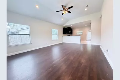 4901 Rimwood Drive, Balch Springs, TX 75180 - Photo 4