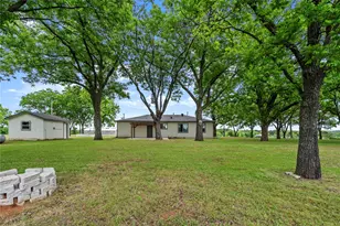 341 Reast Rd, Whitesboro, TX 76273 - Photo 30