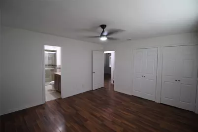 3932 Sun Valley Court, Irving, TX 75062 - Photo 14