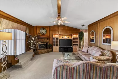 10118 Lakeview Street, Mabank, TX 75156 - Photo 6