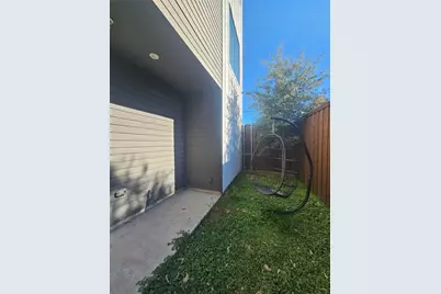 2139 Mail Avenue #101, Dallas, TX 75235 - Photo 2