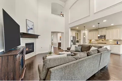 216 Village Creek Drive, McKinney, TX 75071 - Photo 8