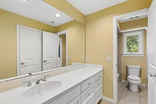9206 Club Glen Dr, Dallas, TX 75243 - Photo 36