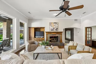 9206 Club Glen Drive, Dallas, TX 75243 - Photo 8