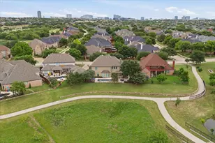 5121 Verdant Valley Dr, Frisco, TX 75034 - Photo 2