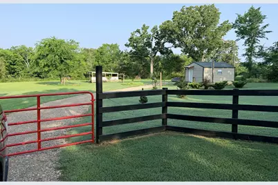 400 Vz County Road 4809, Ben Wheeler, TX 75754 - Photo 8