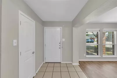 2325 Hummingbird Way, Mesquite, TX 75181 - Photo 2