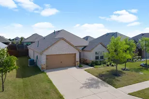 917 Dewy Glen Ln, Princeton, TX 75407 - Photo 2
