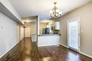 407 S Windomere Ave, Dallas, TX 75208 - Photo 2