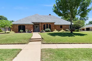 1414 O Shannon Ln, Garland, TX 75044 - Photo 1