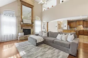 2018 Spring Creek Dr, Midlothian, TX 76065 - Photo 22